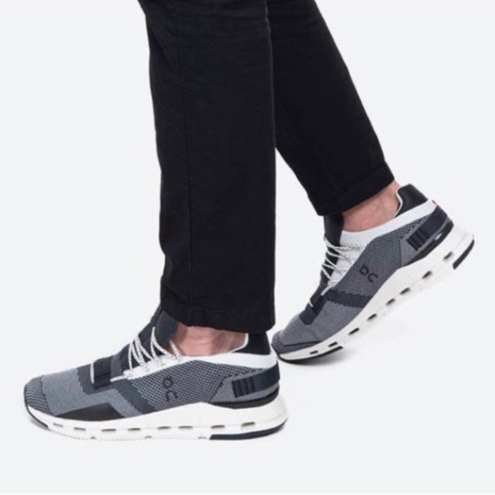 On cloudnova dark blue